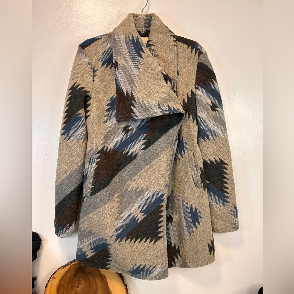 Thread & Supply Women’s Western Aztec Print Coat Bohemian Size Large